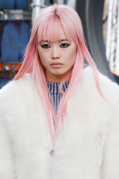 Look 5